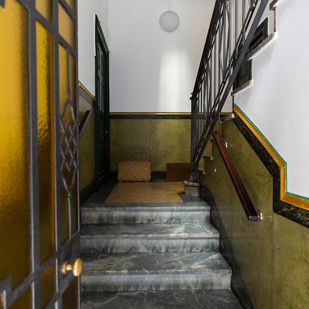 Titty House - Crocetta Apartment Milan Bagian luar foto