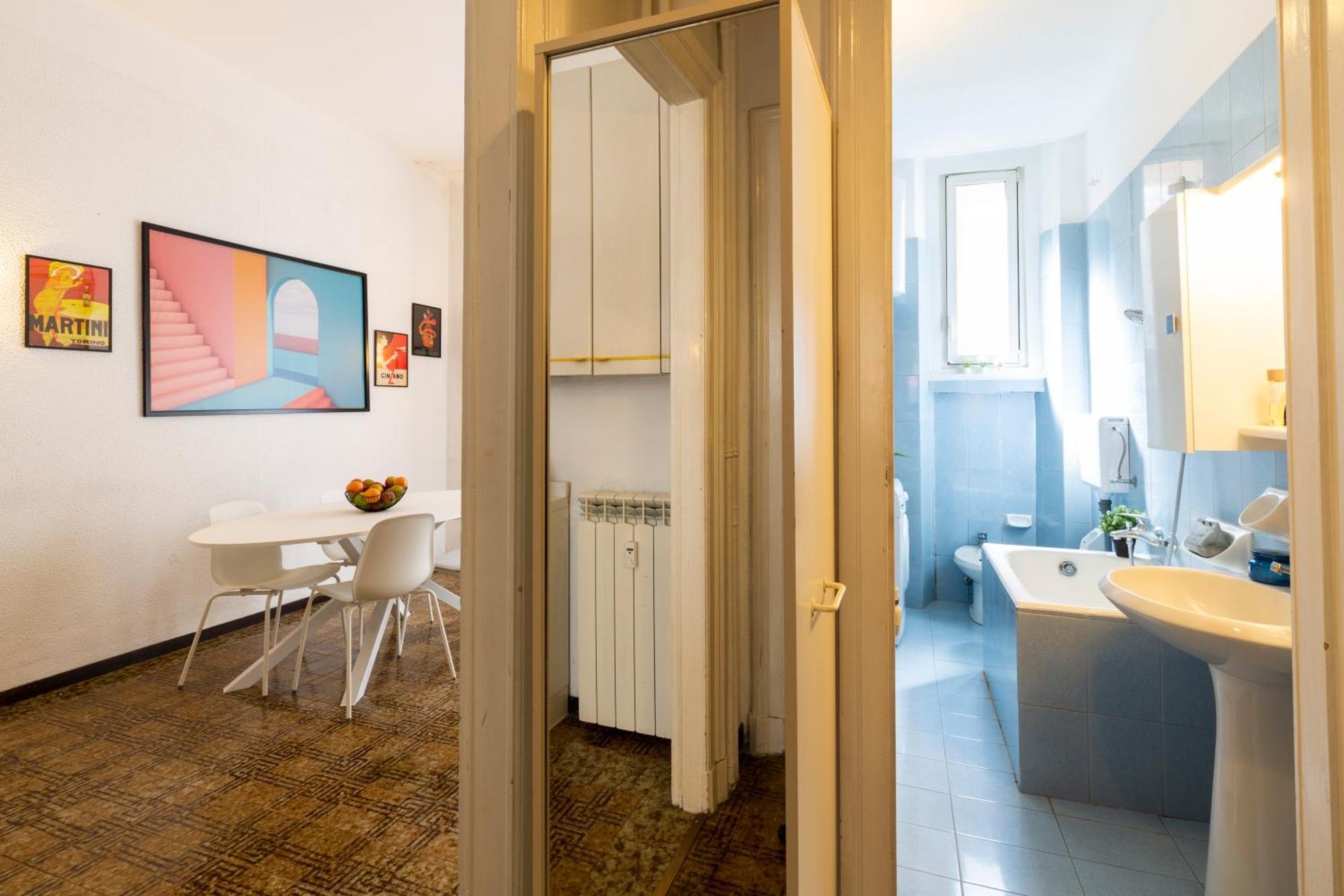 Titty House - Crocetta Apartment Milan Bagian luar foto